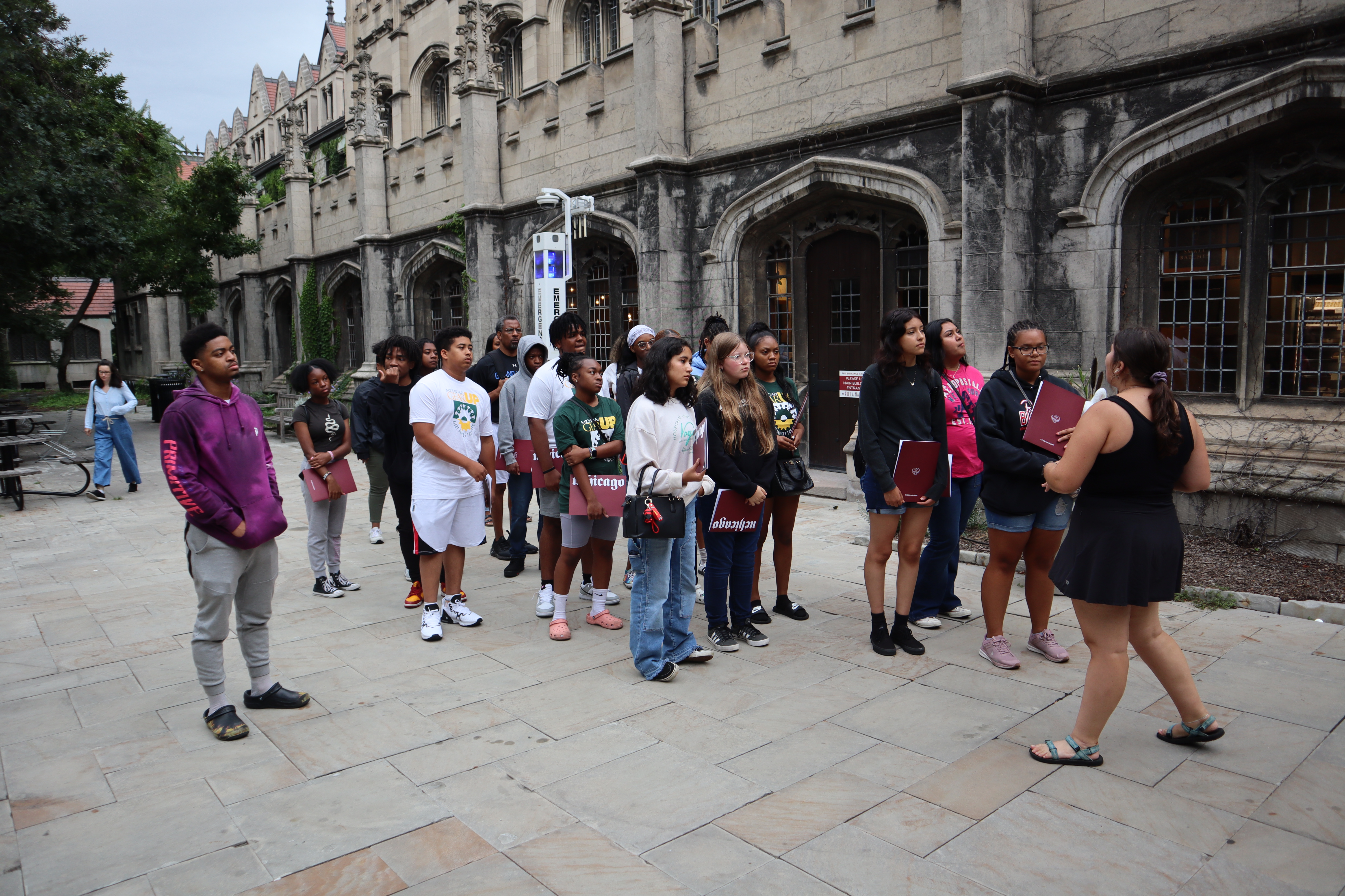 students on a college tour